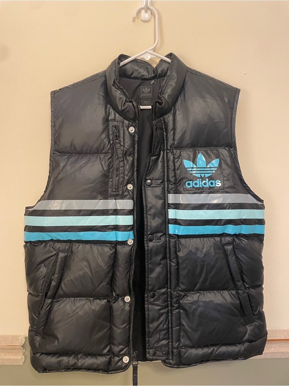 adidas Black Puffer Vest with Aqua and Light Blue Stripes vintage EUC - Picture 2 of 7